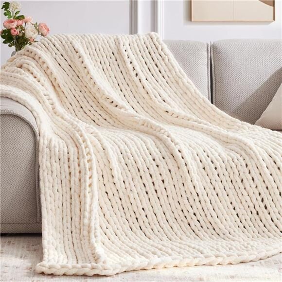 Chunky Knit Throw Blanket Cream Chenille Yarn Handmade Knitted Couch Bed Blanket - Picture 6 of 8